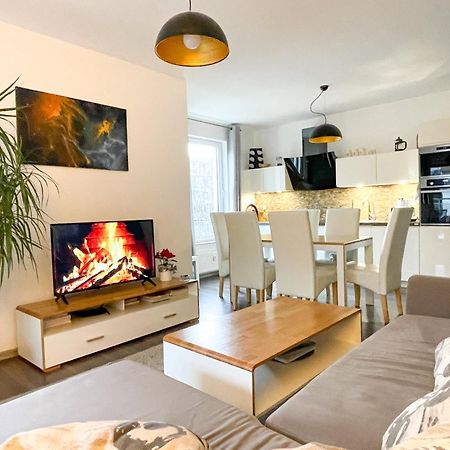 Apartamenty Bryza 코워브제크 외부 사진