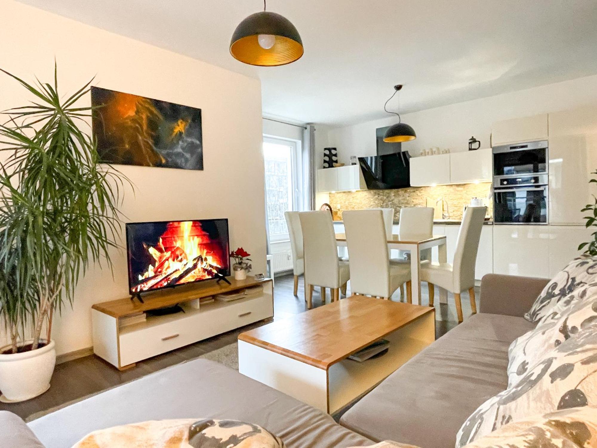 Apartamenty Bryza 코워브제크 외부 사진
